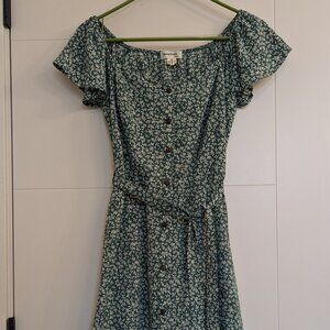 Monteau Green flower dress in size small
